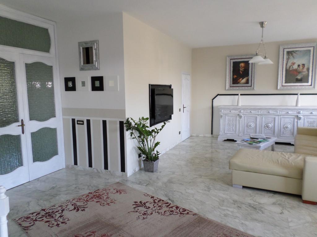 Villa Happy Days San Vincenzo Luaran gambar